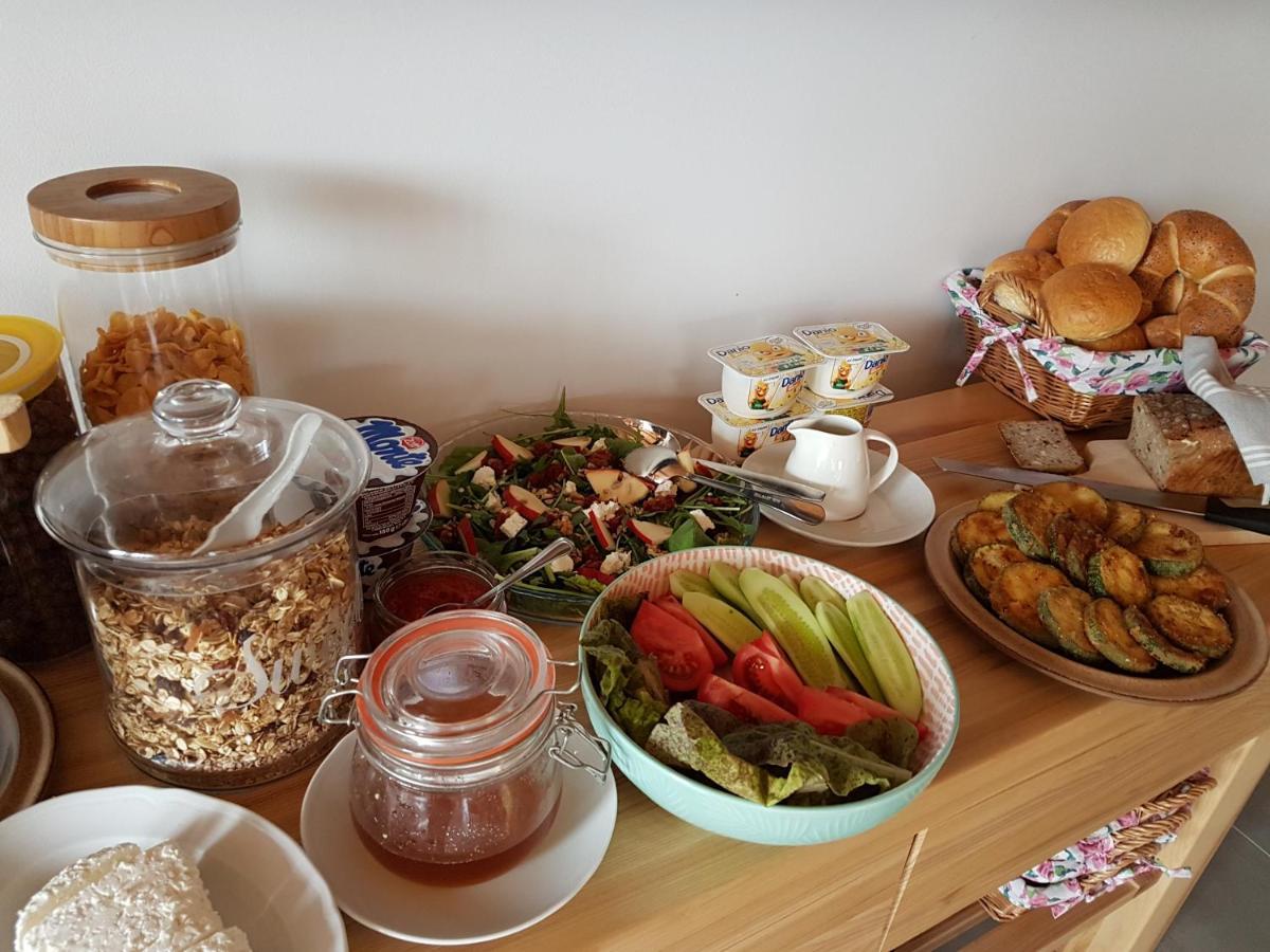 Bed and Breakfast Wypoczynek Pod Lipami Ruciane-Nida Exterior foto