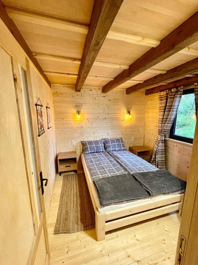 Bed and Breakfast Wypoczynek Pod Lipami Ruciane-Nida Exterior foto