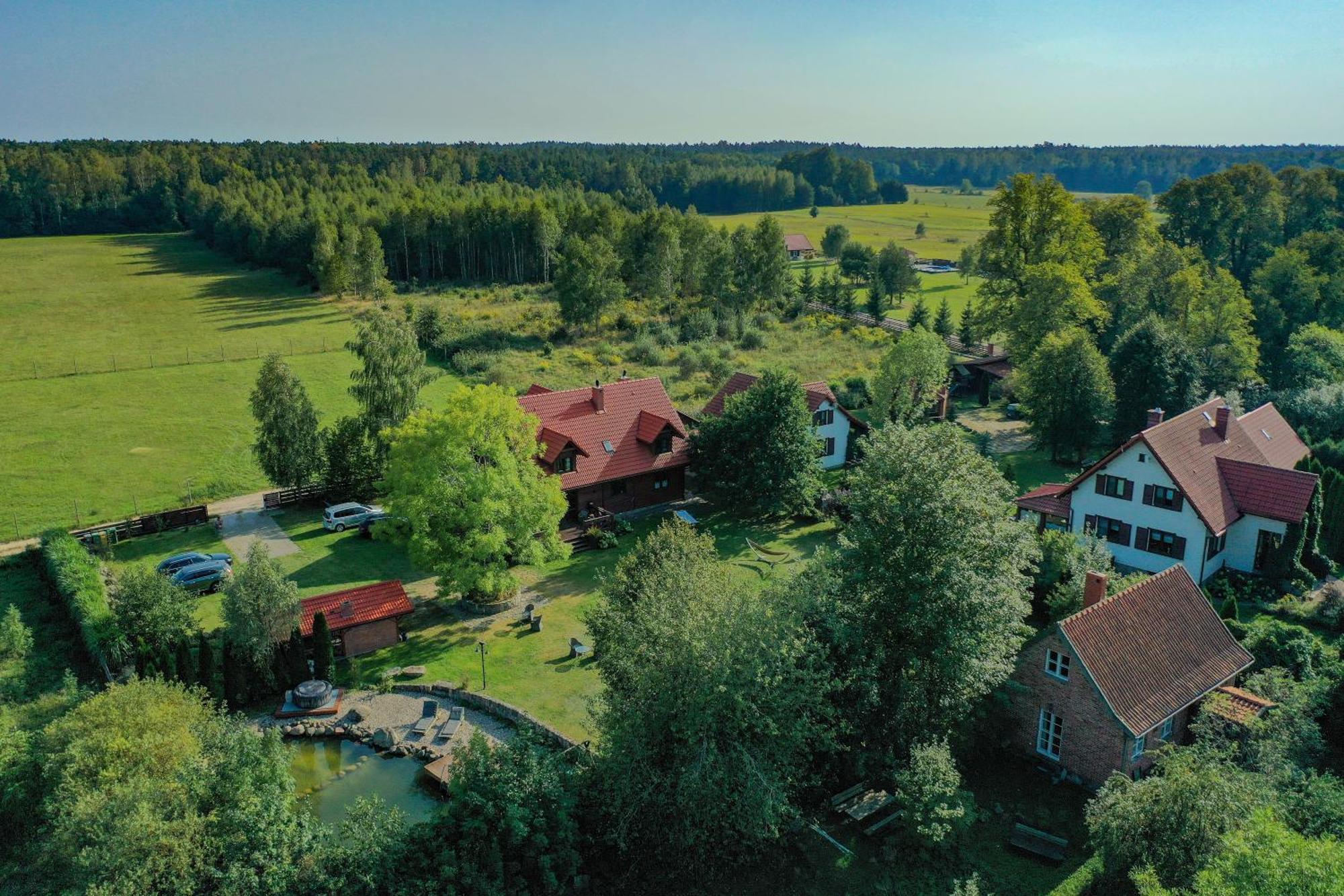 Bed and Breakfast Wypoczynek Pod Lipami Ruciane-Nida Exterior foto