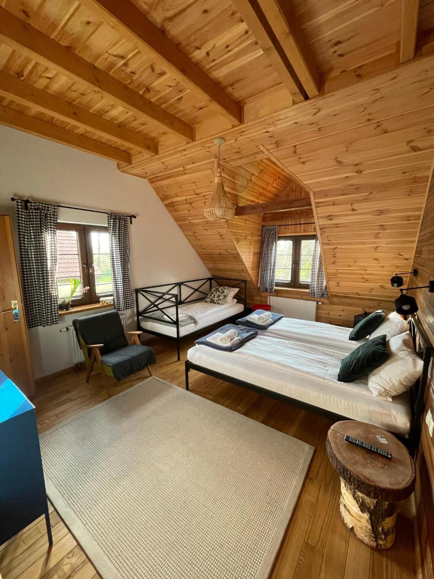 Bed and Breakfast Wypoczynek Pod Lipami Ruciane-Nida Exterior foto